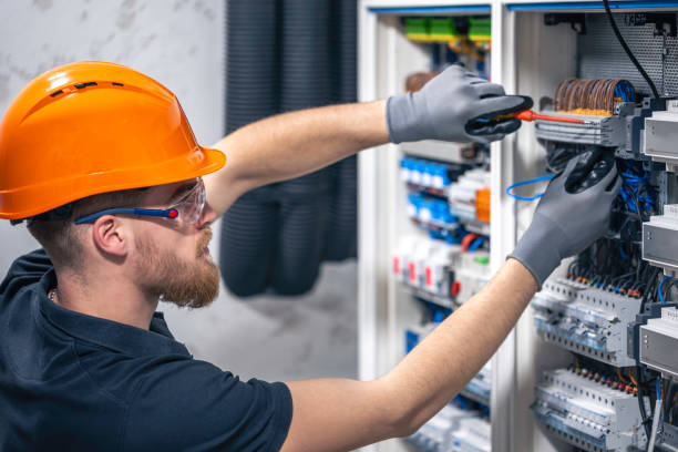 Best Emergency Electrical Repair  in Oostburg, WI